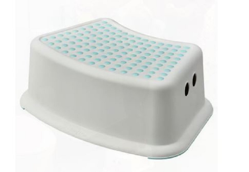 Low Step Stool Green/White Plastic